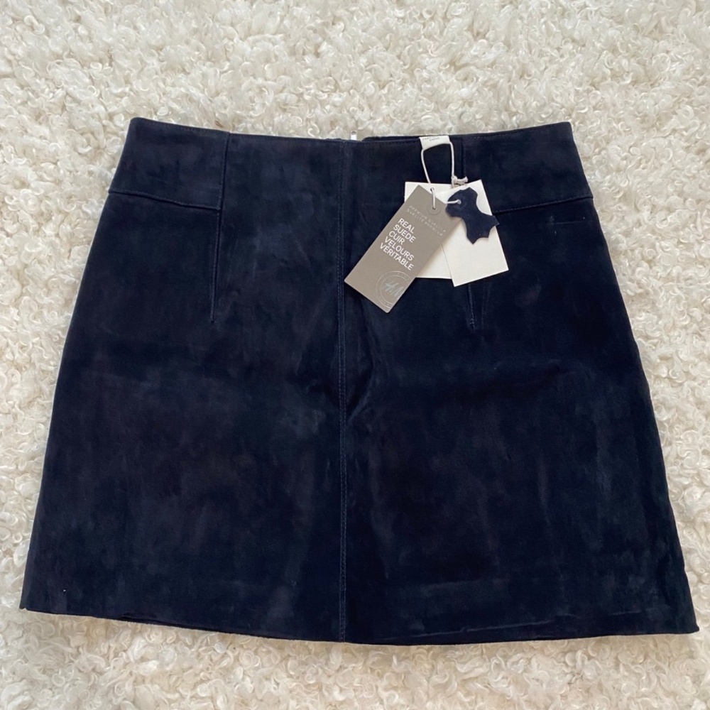 H&M real suede skirt size 6 new